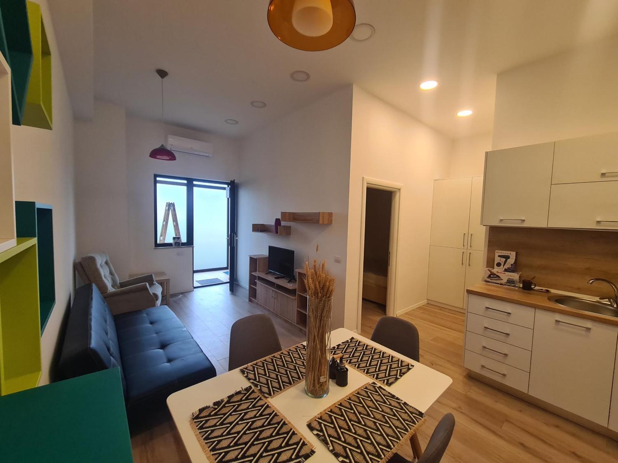 Luxury Central Newapartments One Bacău Extérieur photo